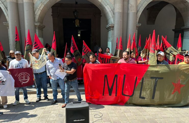Toma el MULT el Palacio de Gobierno