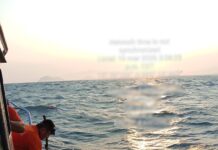 Personal Naval rescató a cuatro personas en inmediaciones de la monoboya número uno de PEMEX, en Salina Cruz