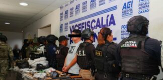“arsenal”, AK/47,AR/15, gran4das y equipo táctico por más de 1.5 mdp en cateo en Ocotlán; cae presunto líder