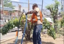 IMPORTANTES ACCIONES DE DESAZOLVE EN LA RED SANITARIA DE AVENIDA FERROCARRIL, EN LA CAPITAL