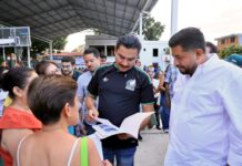 Impulsa Ray Chagoya obras comunitarias con entrega del Banco de Materiales