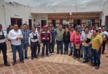 Taxistas de la Mixteca cancelan caravana a la ciudad de Oaxaca, tras diálogo fructífero con SEGO y Semovi