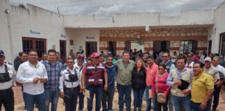 Taxistas de la Mixteca cancelan caravana a la ciudad de Oaxaca, tras diálogo fructífero con SEGO y Semovi