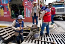 Refuerza Gobierno de Oaxaca limpieza del drenaje pluvial en el Centro Histórico
