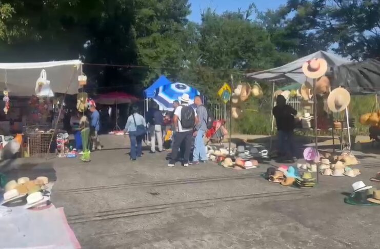 Por Guelaguetza Magisterial cierran sobre Avenida Tecnológico