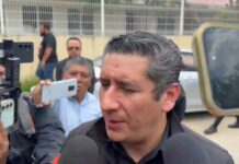 Ataque directo: tres disparos en cuello y cabeza acabaron con la vida de Alejandro Leyva ; Fiscalía sigue la ruta de dos motociclistas