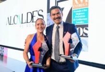 Ray Chagoya recibe Premio a las Mejores Prácticas de Gobiernos Locales por el programa Banco de Materiales
