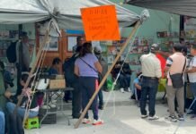 Para exigir más maestros; docentes de Telesecundarias bloquean sobre Armenta y López