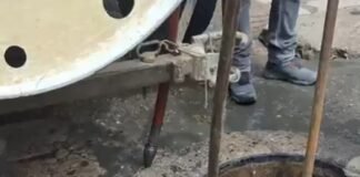 Retiran obstrucciones del drenaje en San Martín Mexicapam