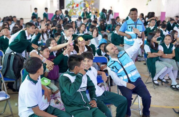 Jesús Romero llama a prevenir el consumo de drogas desde las escuelas