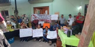 Toman edificio de la Sección 22 para exigir pago de horas laboradas desde 2006