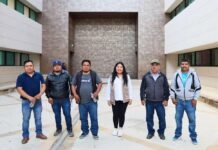 Tania Caballero acompaña a autoridades de El Manzanito Tepantepec en gestión para beneficio de la comunidad